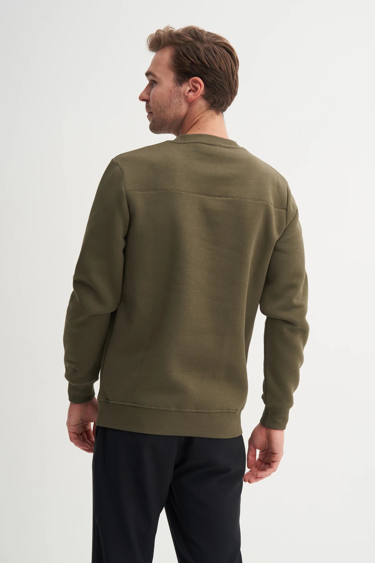 Vintage Soft Inside Raised 3 Thread Regular Fit Sweatshirt