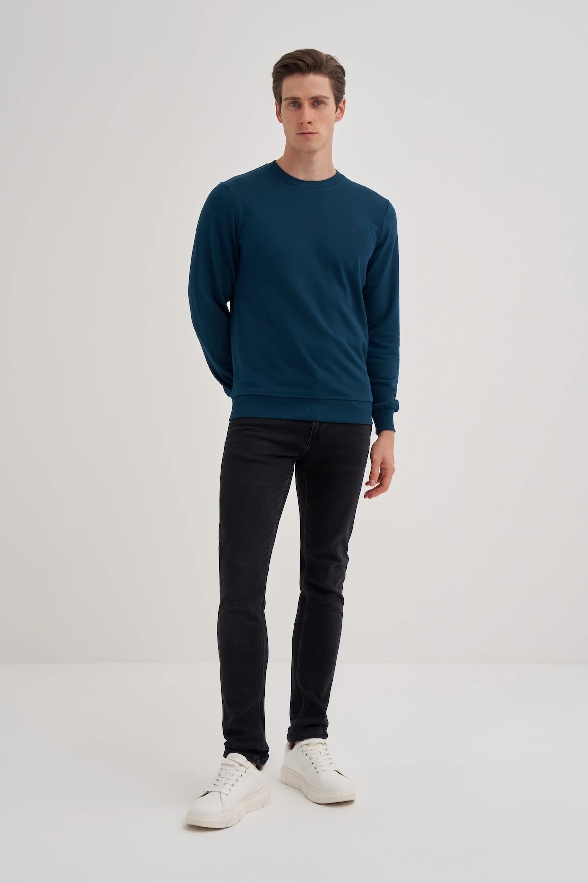 Slim Fit Seasonal 3 Thread Cotton Blend Sweatshirt