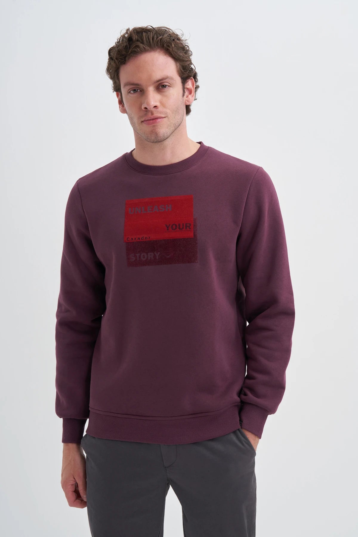 UNLEASH STORY Graphic Cotton Blend Relaxed Fit Sweatshirt