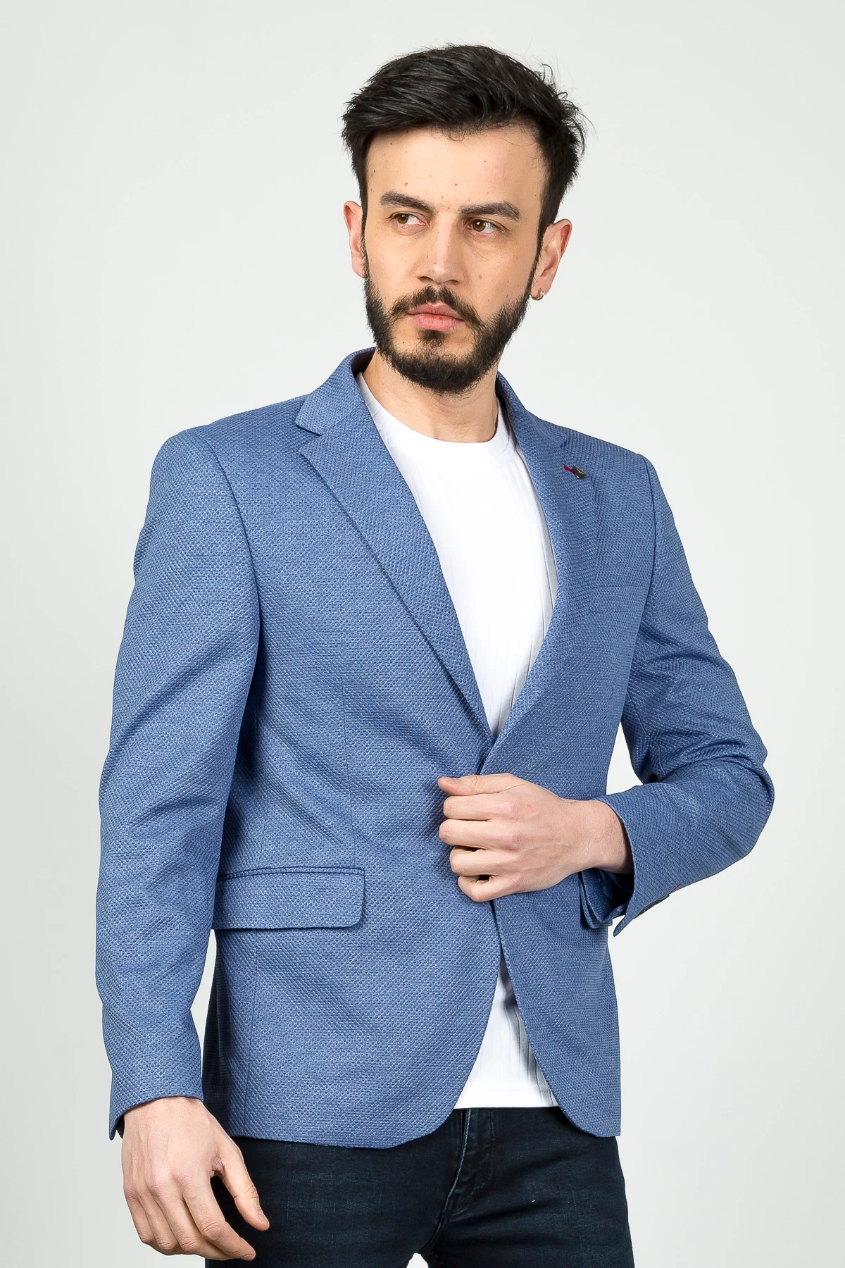 Textured Poly Viscose Slim Fit Blazer