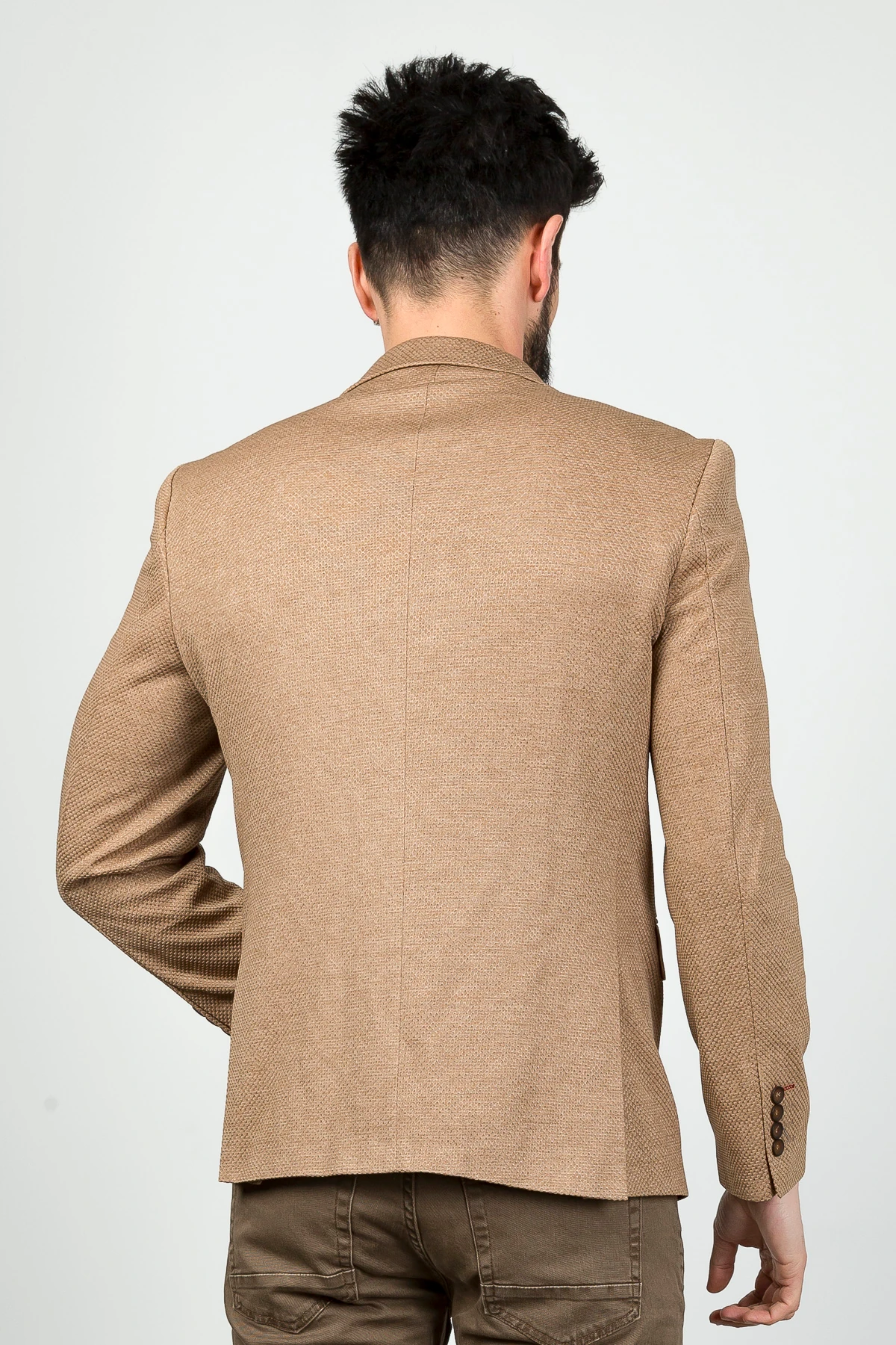 Textured Poly Viscose Slim Fit Blazer