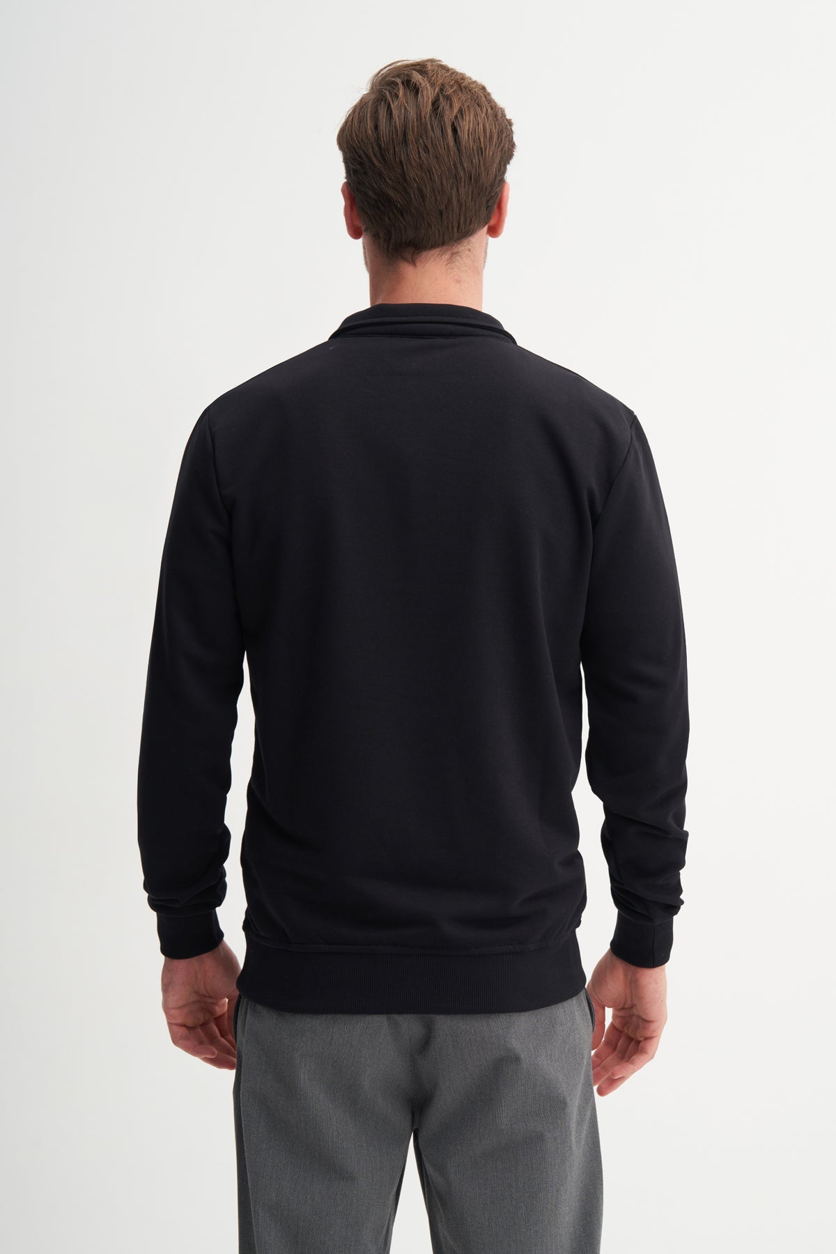 Regular Fit Stand Collar Seasonal 3 Thread Sweatshirt
