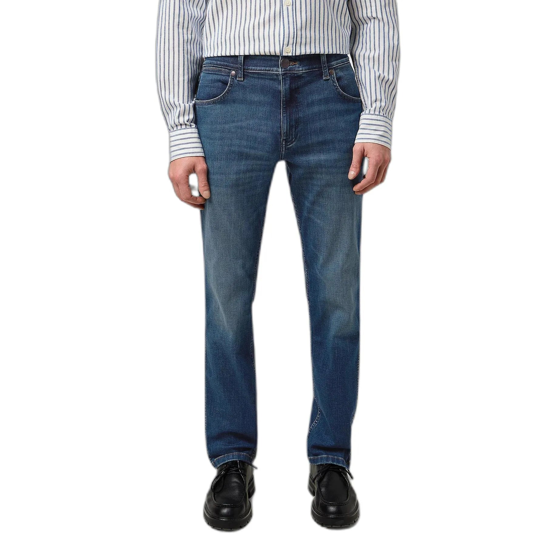 Wrangler Greensboro 803 Regular Straight in Marine Tint