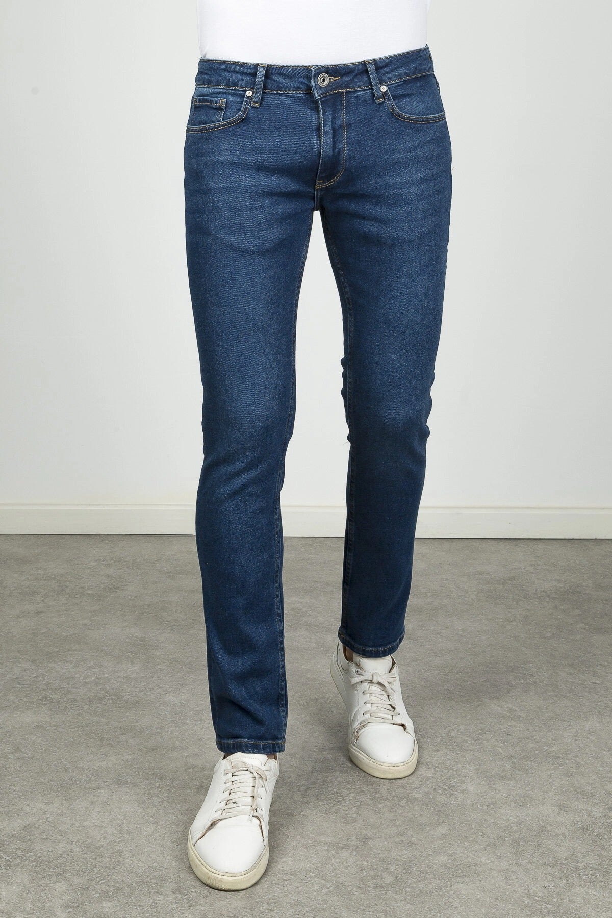 Parker Slim Fit Jeans 843